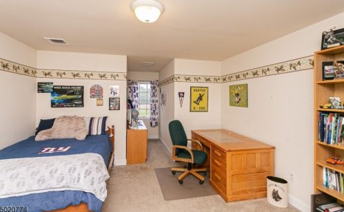 9 Crisman Rd, Columbia NJ  07832-2710 exterior