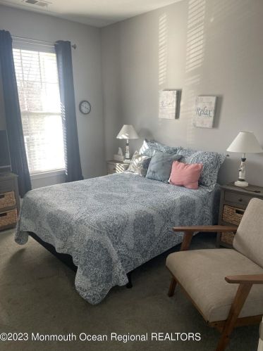 129 Sophee Ln, Lakewood NJ  08701-6286 exterior