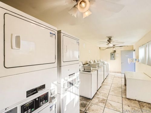 3526 Meade Ave, San Diego CA 92116-4811 exterior