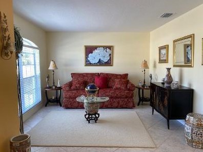 549 Crosspoint Dr, Fort Pierce FL  34983-2627 exterior