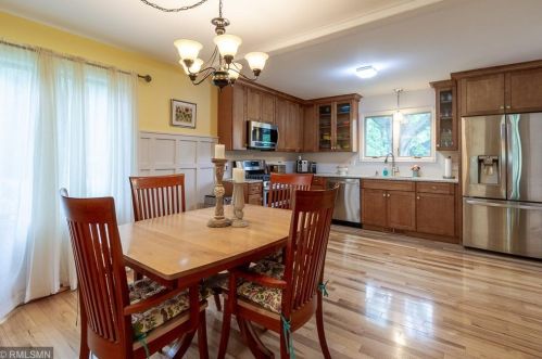 124 Edgewood Ave, Minneapolis MN  55426-1525 exterior