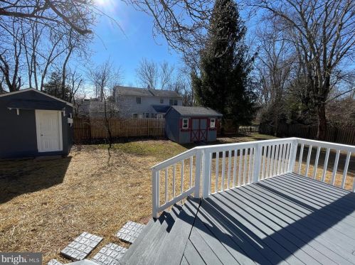 70 Lakeside Dr, Collegeville PA  19426-4109 exterior