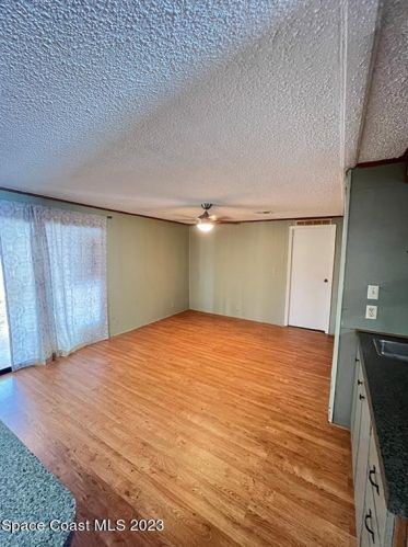 610 Dolphin Cir, Sebastian FL  32976-2591 exterior