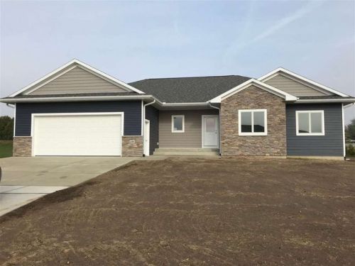 255 Killarney Dr, Shady Grove, IA 50648-1175