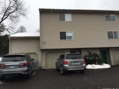 13 Willis St, Bristol, CT 06010-6860