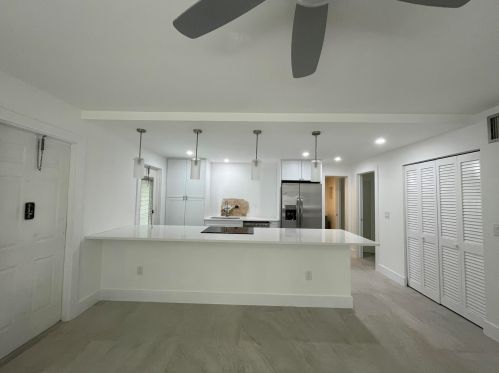 316 1st St, Boynton Beach, FL 33435-4201