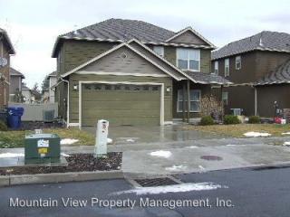 678 Glencoe Pl, Bend OR  97702-1695 exterior