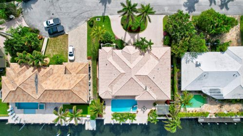 955 Gardenia Dr, Delray Beach FL  33483-4806 exterior