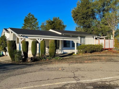 111 Brooktrail Ct, Santa Rosa, CA 95409-2763