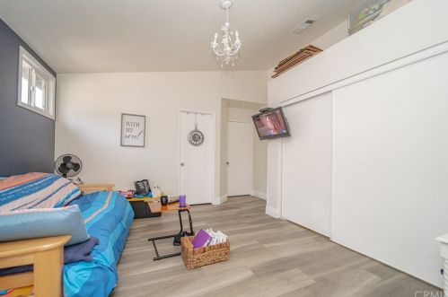 785 Award Dr, Colton CA 92324-2675 exterior