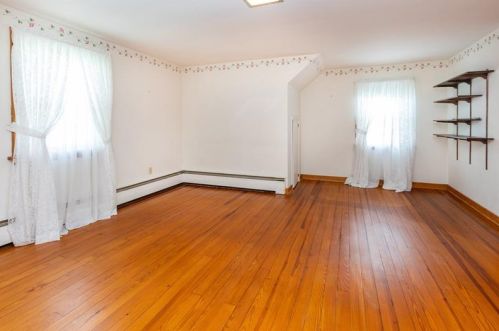 406 Davis Ave, Somerset PA  15501-1714 exterior