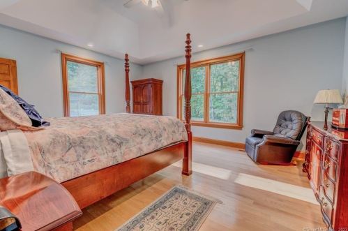 223 Castlewood Dr, Kensington CT  06037-2951 exterior