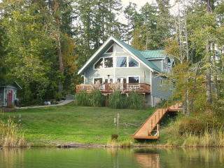 19521 39th Street Kp, Lakebay, WA 98351-8228