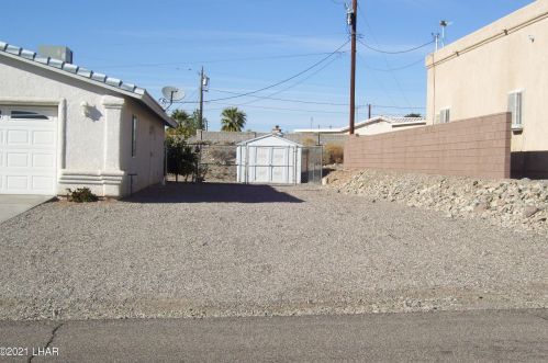2275 Seabring Dr, Lake Havasu City, AZ 86403-3154