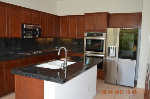 81326 Golden Barrel Way, La Quinta CA  92253-9325 exterior