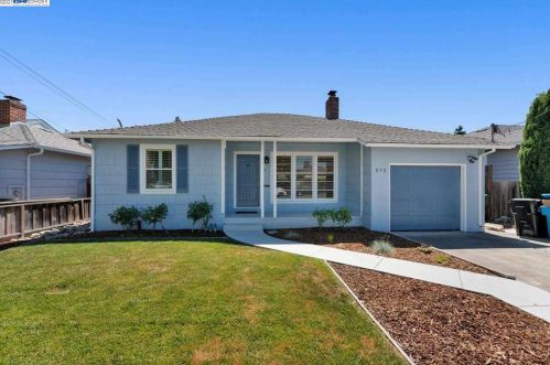 572 Macarthur Ave, San Jose, CA 95128-2132