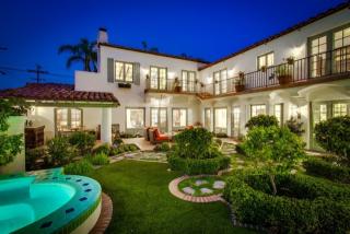 1313 10th St, San Diego, CA 92118-2919