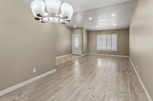 617 Pinecrest Ln, Walnut CA  91789-4163 exterior