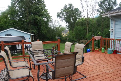 711 Harrison Ct, West Bend WI  53090-1800 exterior