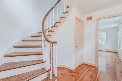 457 White Oak Shade Rd, New Canaan CT  06840-6932 exterior