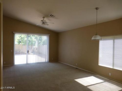10752 Bermuda Dr, Avondale AZ  85392-4358 exterior