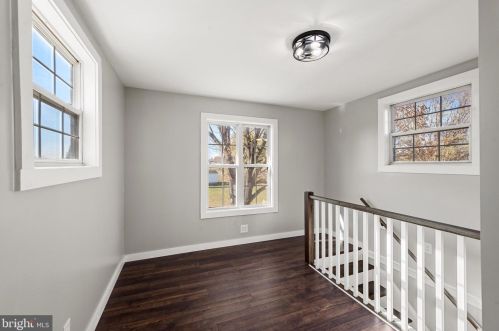 482 Rittenour Rd, Edinburg VA  22824-2928 exterior