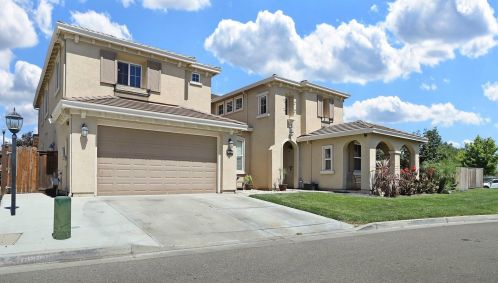 1091 Landing Ln, Lathrop, CA 95330-8609