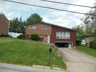 969 Holly Lynne Dr, Pittsburgh, PA 15236-3436