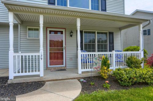129 Lakeside Dr, Alpine, PA 17339-9234