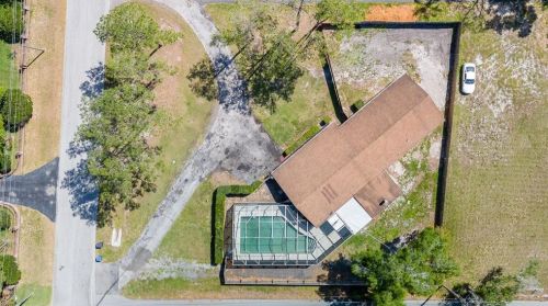 5476 Lk Le Clare Rd, Lutz FL  33558-8013 exterior