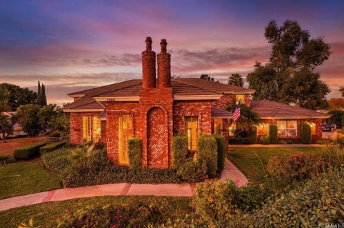 1505 Weston Way, Riverside, CA 92506-5435