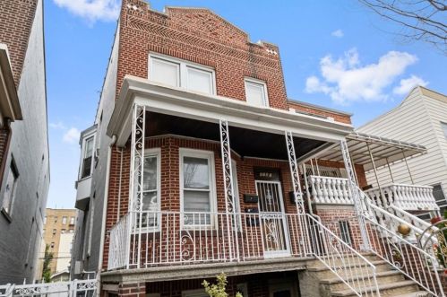 2157 Powell Ave, Bronx, NY 10462-4701
