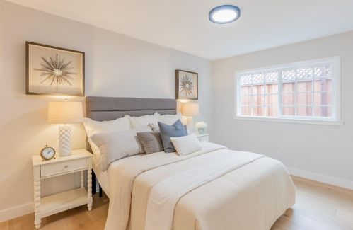 719 Manzanita Ave, Sunnyvale CA  94085-3046 exterior