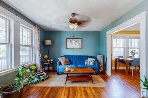 32 Fuller St, Everett MA  02149-4213 exterior