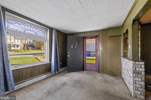 206 Ctr Ave, Dauberville PA  19533-8665 exterior