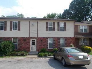 941 Coarsey Dr, Nashville, TN 37217-2137