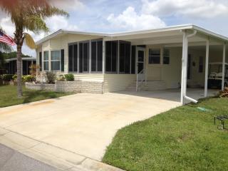 214 Palm Blvd, Parrish FL  34219-9107 exterior