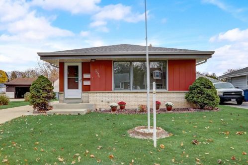 3854 94, Milwaukee WI 53222-2512 exterior