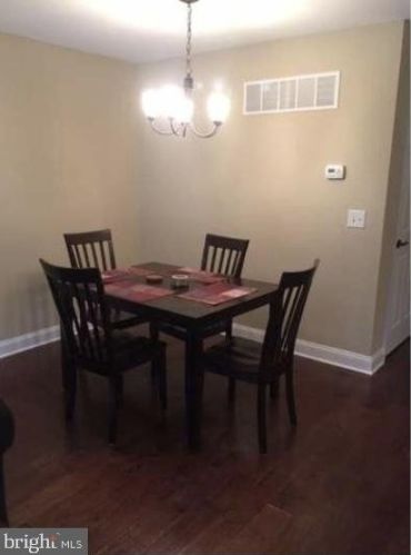 607 Lexington Mews, Auburn NJ  08085-1287 exterior