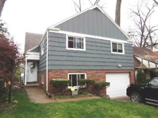 4155 Woodmont Rd, Toledo, OH 43613-3823