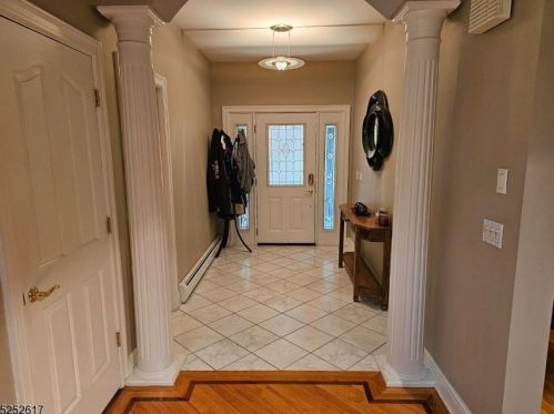 2 Stone Ridge Rd, Wantage, NJ 07461-4851