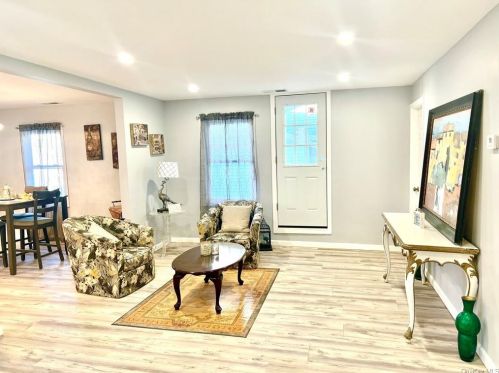 22 Prince St, Middletown NY  10940-3948 exterior