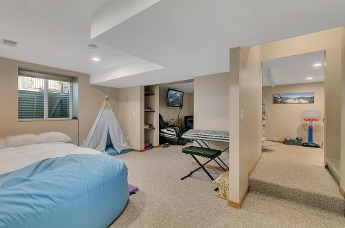 1905 Grizzly Ln, Sartell MN  56377-2070 exterior