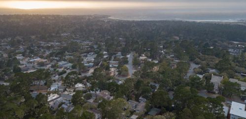 1104 Austin Ave, Del Monte Park CA  93950-5402 exterior