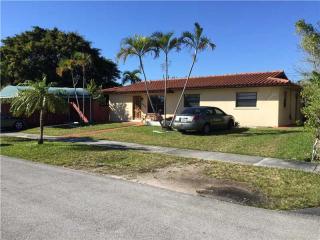 12333 28th Ter, Miami, FL 33175-2206
