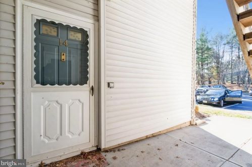 14 Cypress Ct, Lawrence Township NJ  08648-4812 exterior