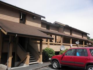 12600 57th Ave, Seattle WA  98178-3570 exterior