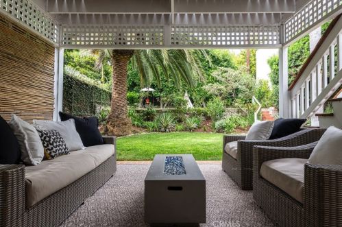 593 26th St, Manhattan Beach CA  90266-2208 exterior