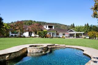 60 Why Worry Ln, Redwood City, CA 94062-3654