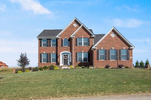 1099 Blackthorne Dr, Jeannette, PA 15644-4740